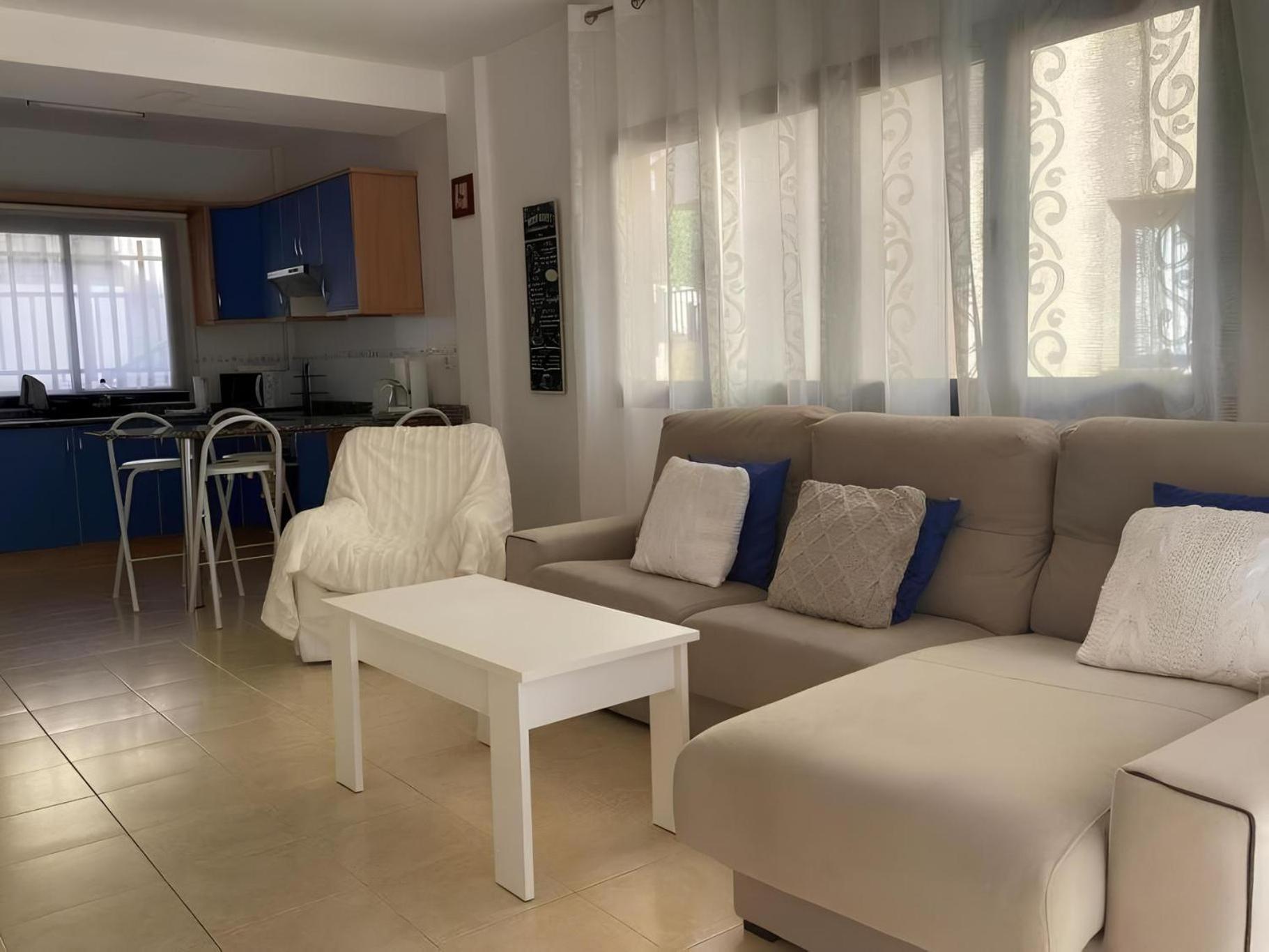 Bonita Villa Con Propio Entrada Y Con Piscina San Bartolomé Dış mekan fotoğraf
